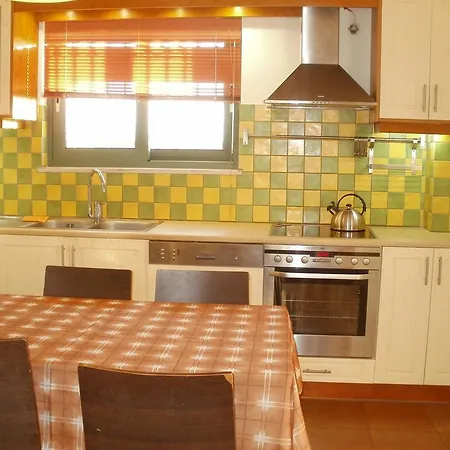 Blue Sea House-2 Bedroom منزل ريفي